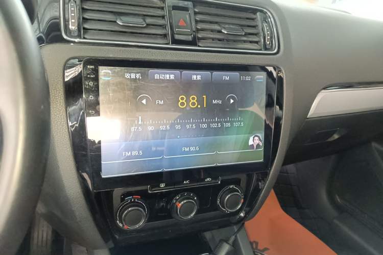 Used Volkswagen Sagitar 2018 280TSI DSG Comfort Model Audio And AC Panel