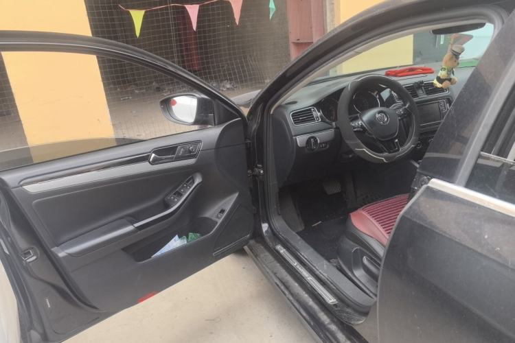 Used Volkswagen Sagitar 2018 180TSI DSG Prestige Edition Driver Seat