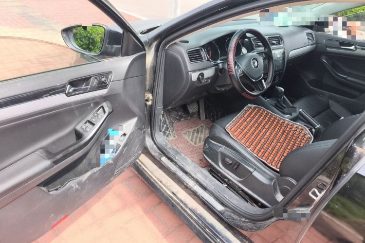 Used Volkswagen Sagitar 2018 280TSI DSG Ignite Edition Driver Seat