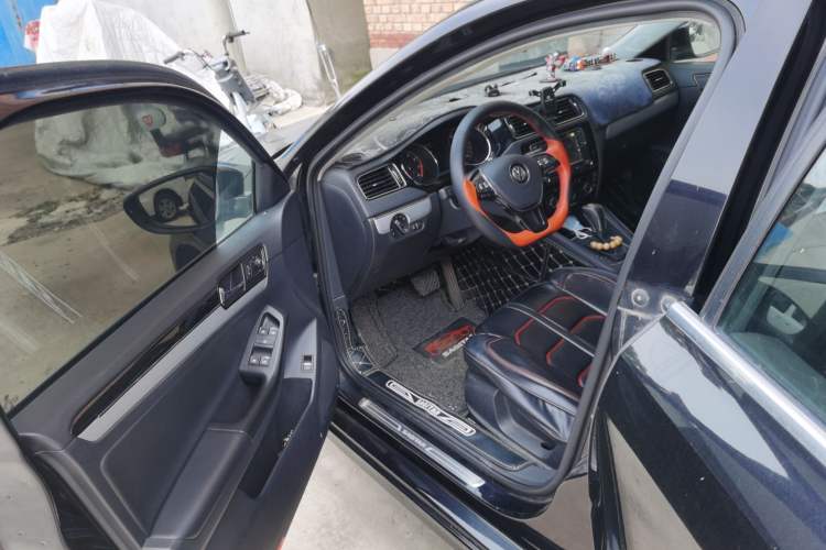 Used Volkswagen Sagitar 2018 1.6L Automatic Comfort Model Driver Seat