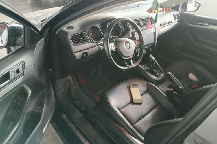 Used Volkswagen Sagitar 2018 280TSI DSG Comfort Model Driver Seat