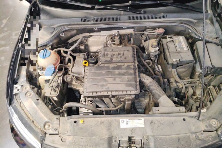 Used Volkswagen Sagitar 2018 1.6L Automatic Comfort Model Engine Bay