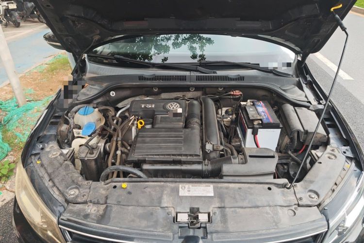 Used Volkswagen Sagitar 2018 280TSI DSG Ignite Edition Engine Bay