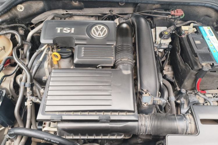 Used Volkswagen Sagitar 2018 280TSI DSG Ignite Edition Engine Bay