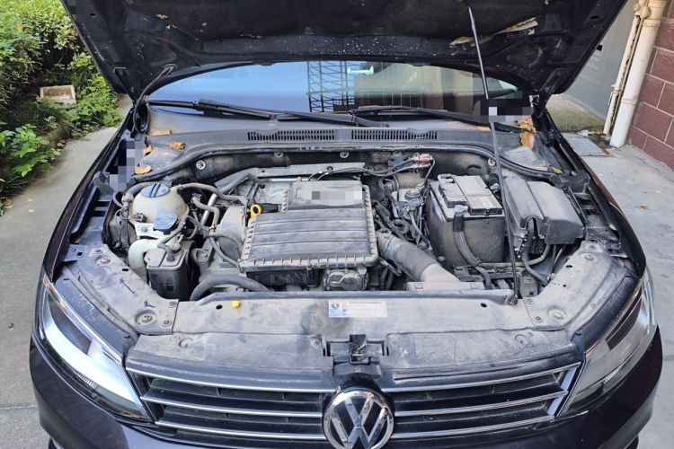 Used Volkswagen Sagitar 2018 1.6L Automatic Comfort Model Engine Bay