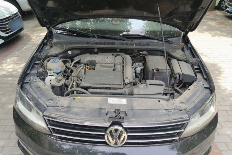 Used Volkswagen Sagitar 2018 180TSI DSG Prestige Edition Engine Bay