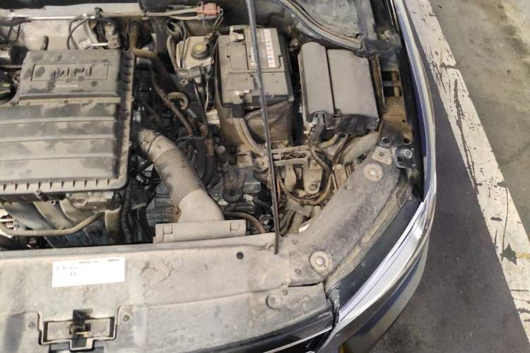 Used Volkswagen Sagitar 2018 1.6L Automatic Comfort Model Engine Bay Left