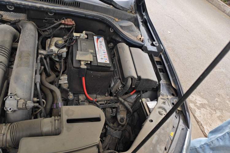 Used Volkswagen Sagitar 2018 280TSI DSG Ignite Edition Engine Bay Left