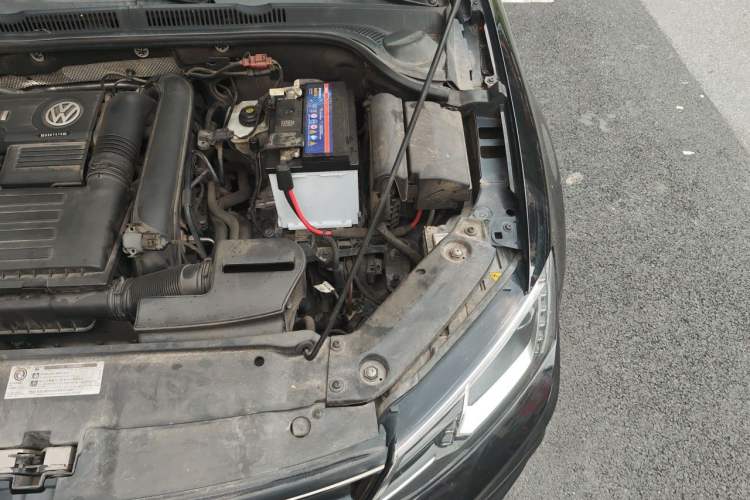Used Volkswagen Sagitar 2018 280TSI DSG Ignite Edition Engine Bay Left