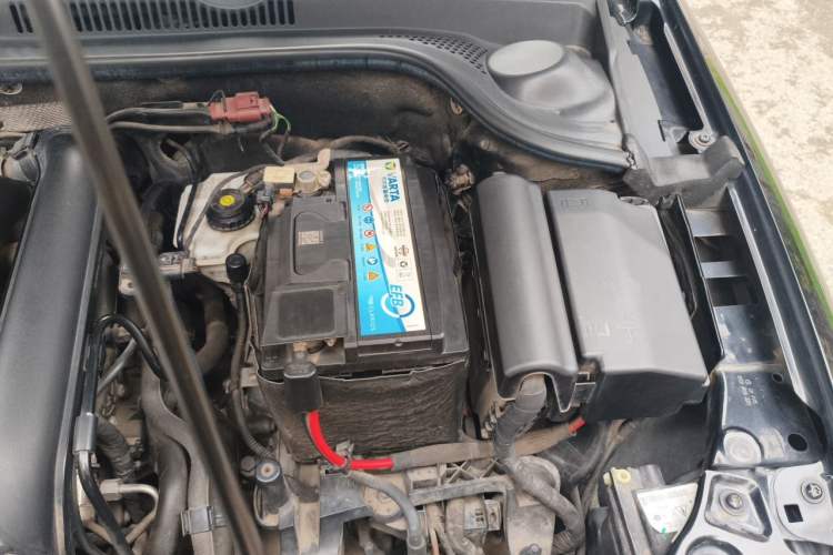 Used Volkswagen Sagitar 2018 280TSI DSG Ignite Edition Engine Bay Left