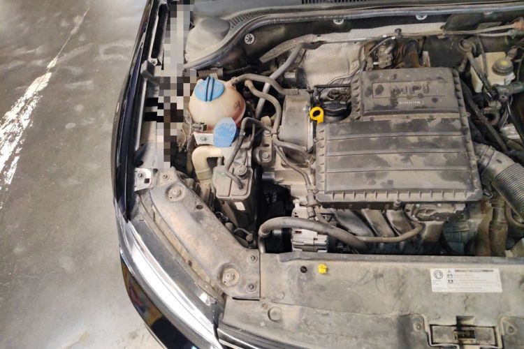 Used Volkswagen Sagitar 2018 1.6L Automatic Comfort Model Engine Bay Right