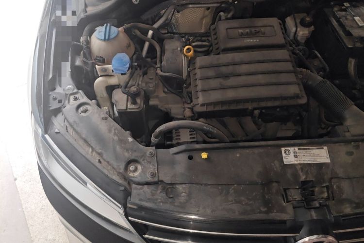 Used Volkswagen Sagitar 2018 1.6L Manual Comfort Model Engine Bay Right