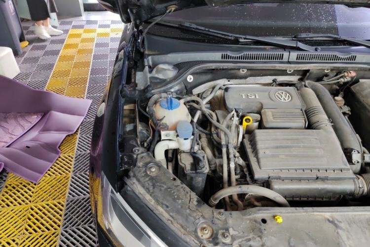 Used Volkswagen Sagitar 2018 280TSI DSG Comfort Model Engine Bay Right