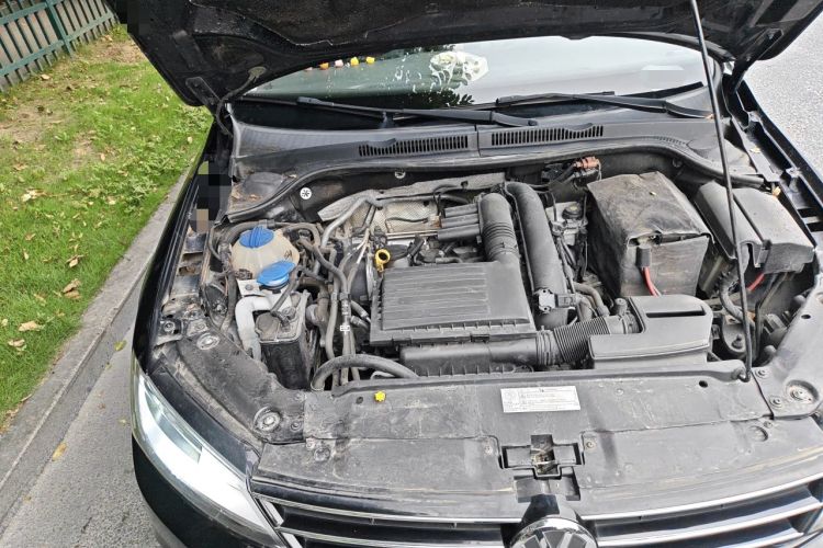 Used Volkswagen Sagitar 2018 280TSI DSG Comfort Model Engine Bay Right
