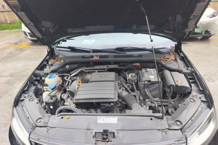 Used Volkswagen Sagitar 2018 1.6L Automatic Comfort Model Engine Bay