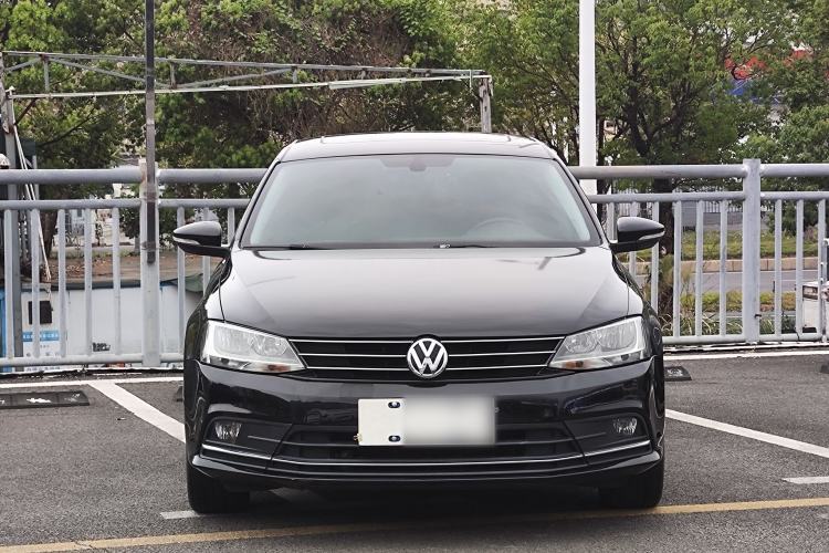 Used Volkswagen Sagitar 2018 1.6L Automatic Comfort Model Exterior 3