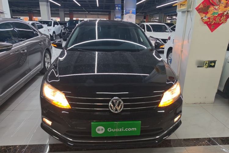 Used Volkswagen Sagitar 2018 1.6L Automatic Comfort Model Front