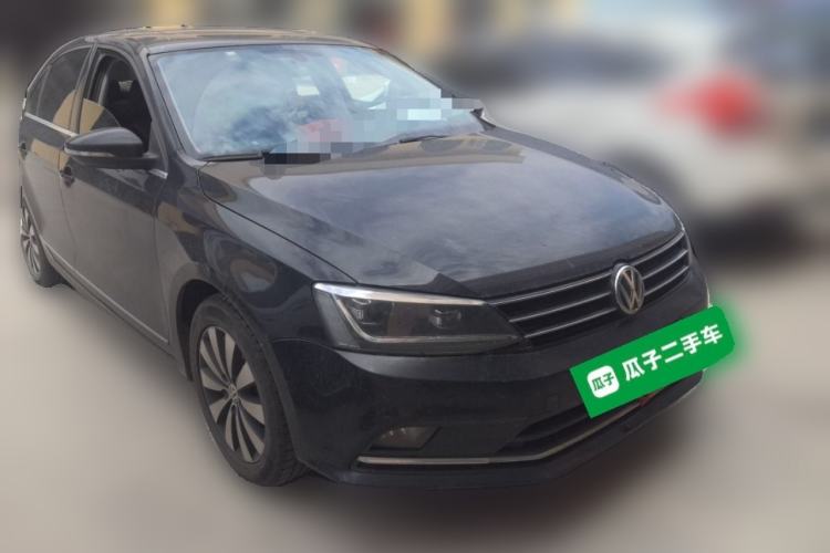 Used Volkswagen Sagitar 2018 180TSI DSG Prestige Edition Front Right 45 Deg