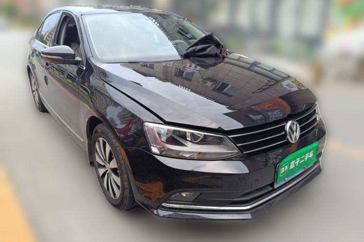Used Volkswagen Sagitar 2018 1.6L Automatic Comfort Model Front Right 45 Deg