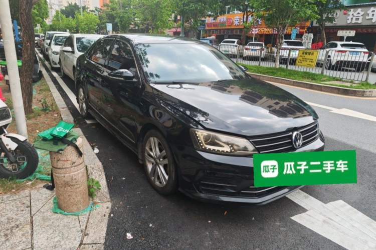 Used Volkswagen Sagitar 2018 280TSI DSG Ignite Edition Front Right 45 Deg