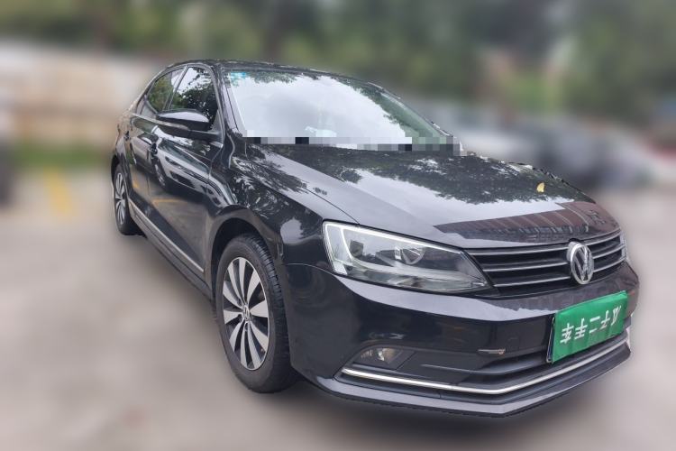 Used Volkswagen Sagitar 2018 1.6L Automatic Comfort Model Front Right 45 Deg
