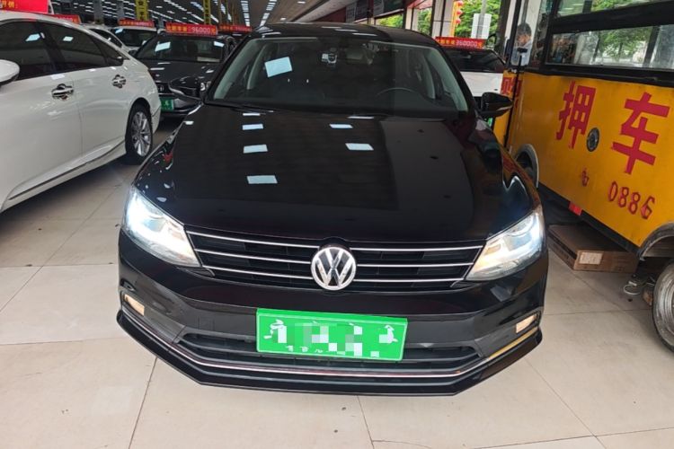 Used Volkswagen Sagitar 2018 1.6L Automatic Comfort Model Front
