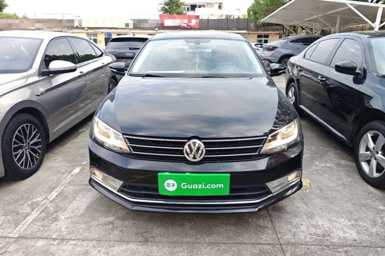 Used Volkswagen Sagitar 2018 1.6L Automatic Comfort Model Front