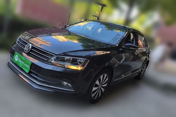 Used Volkswagen Sagitar 2018 1.6L Automatic Comfort Model Guazi used car, China used car export, Used car for sale, Used  cars, Cheapest cars for sale