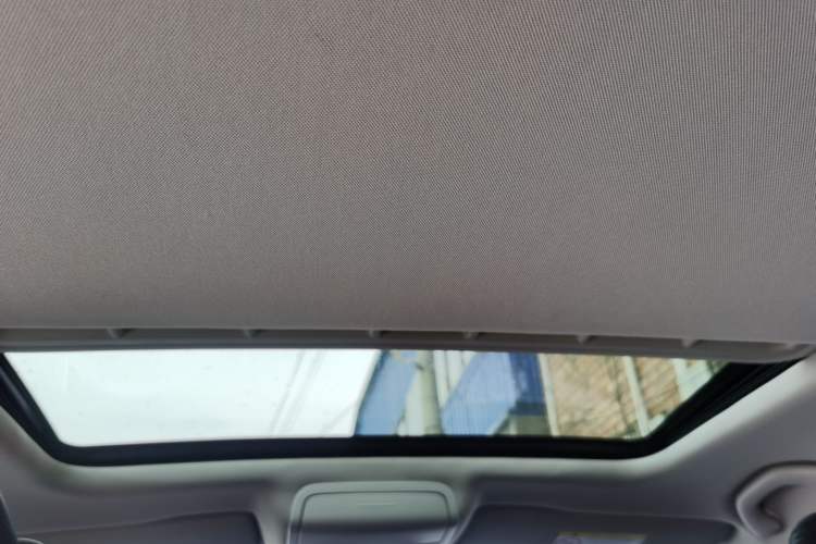 Used Volkswagen Sagitar 2018 1.6L Automatic Comfort Model Headliner
