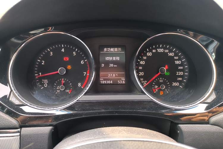 Used Volkswagen Sagitar 2018 280TSI DSG Comfort Model Instrument Cluster