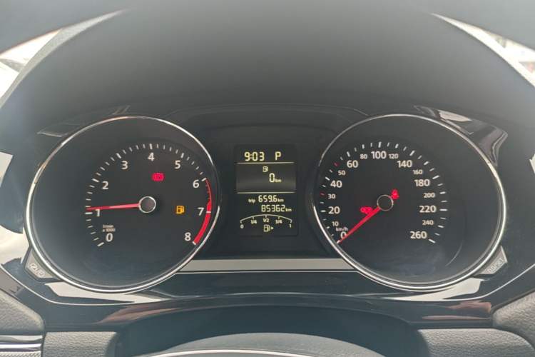 Used Volkswagen Sagitar 2018 1.6L Automatic Comfort Model Instrument Cluster