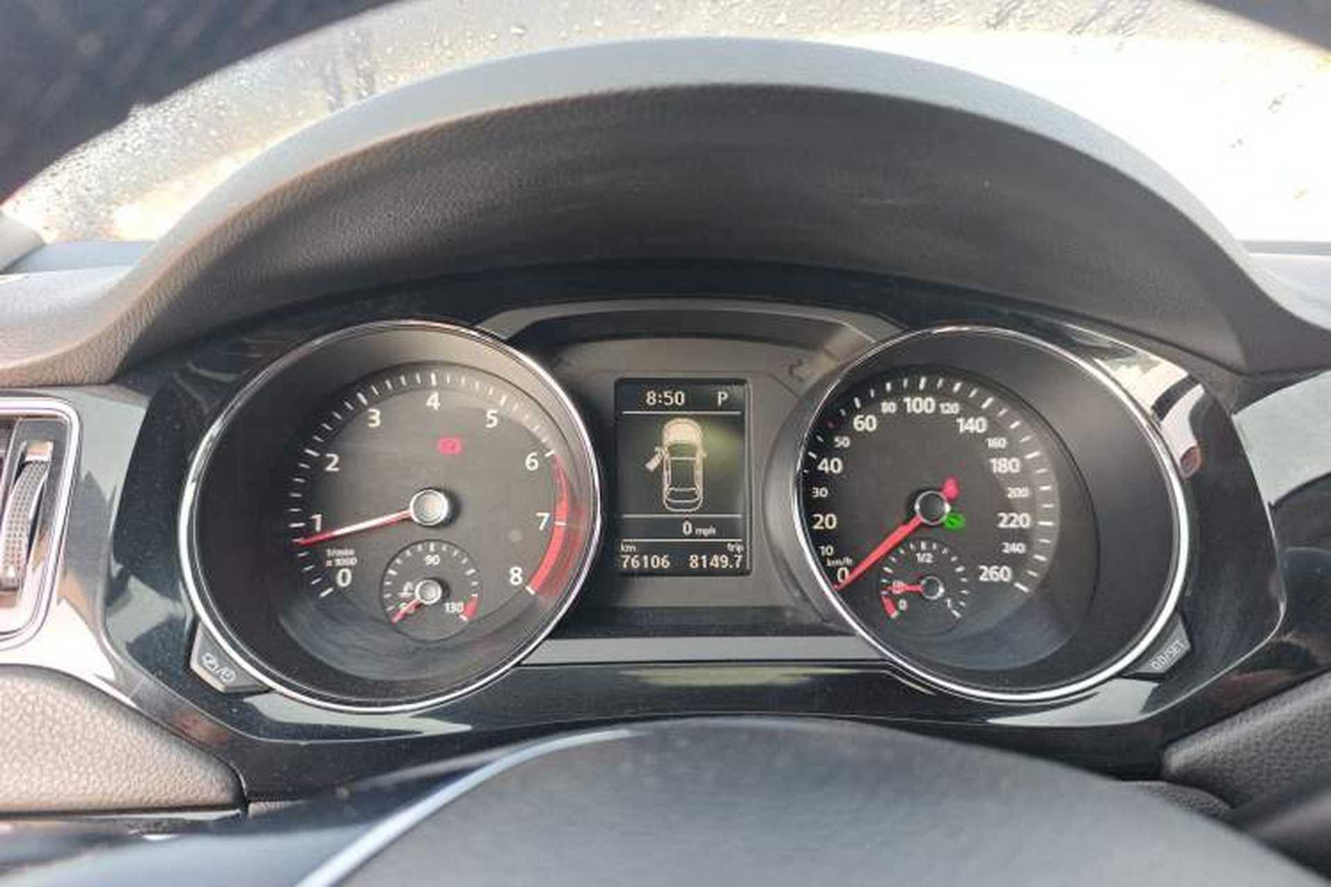 Used Volkswagen Sagitar 2018 180TSI DSG Prestige Edition Instrument Cluster