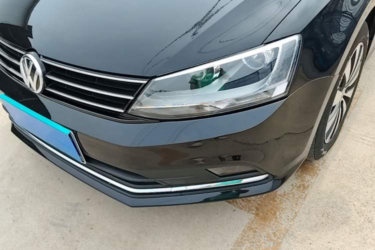 Used Volkswagen Sagitar 2018 280TSI DSG Comfort Model Left Front Headlight