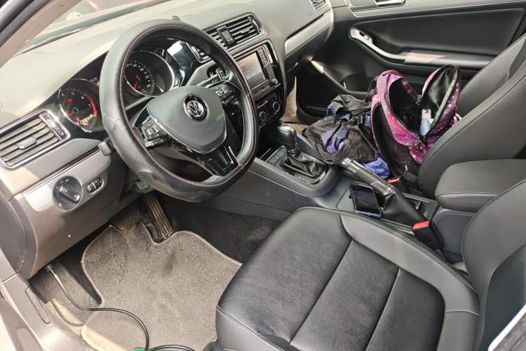 Used Volkswagen Sagitar 2018 280TSI DSG Ignite Edition Left Front Seat