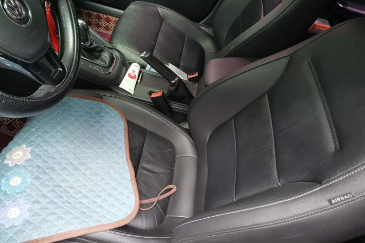 Used Volkswagen Sagitar 2018 1.6L Automatic Comfort Model Left Front Seat