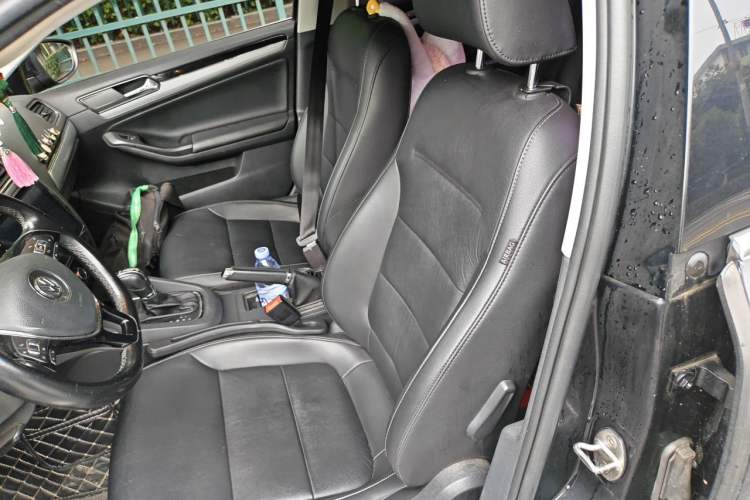 Used Volkswagen Sagitar 2018 280TSI DSG Comfort Model Left Front Seat