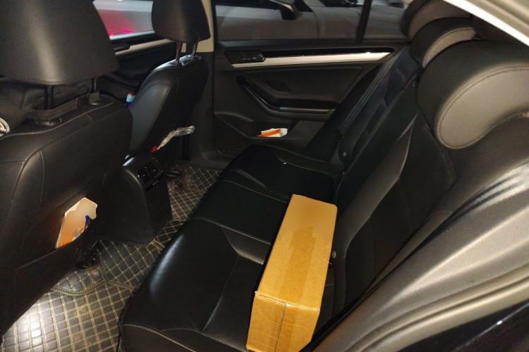Used Volkswagen Sagitar 2018 280TSI DSG Comfort Model Left Rear Seat