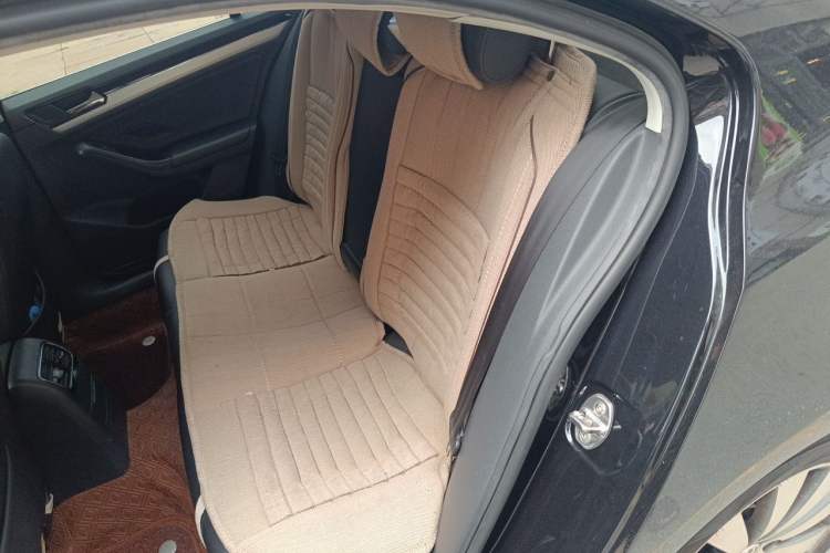 Used Volkswagen Sagitar 2018 1.6L Automatic Comfort Model Left Rear Seat