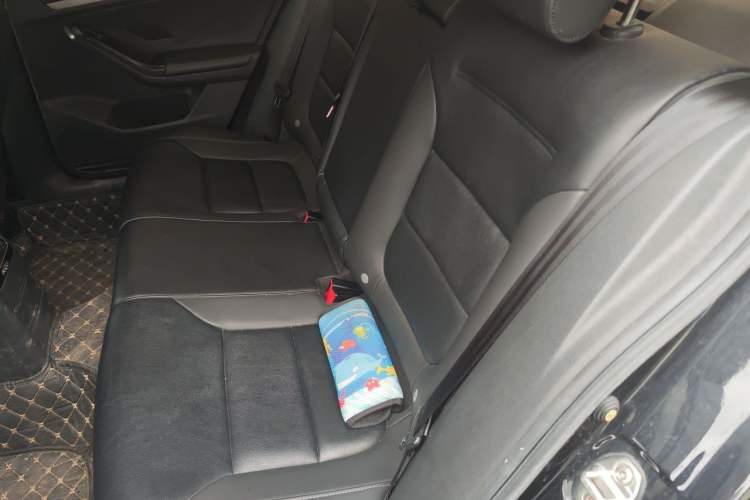 Used Volkswagen Sagitar 2018 280TSI DSG Ignite Edition Left Rear Seat
