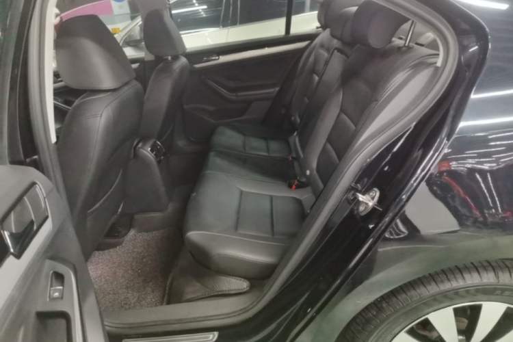 Used Volkswagen Sagitar 2018 280TSI DSG Comfort Model Left Rear Seat