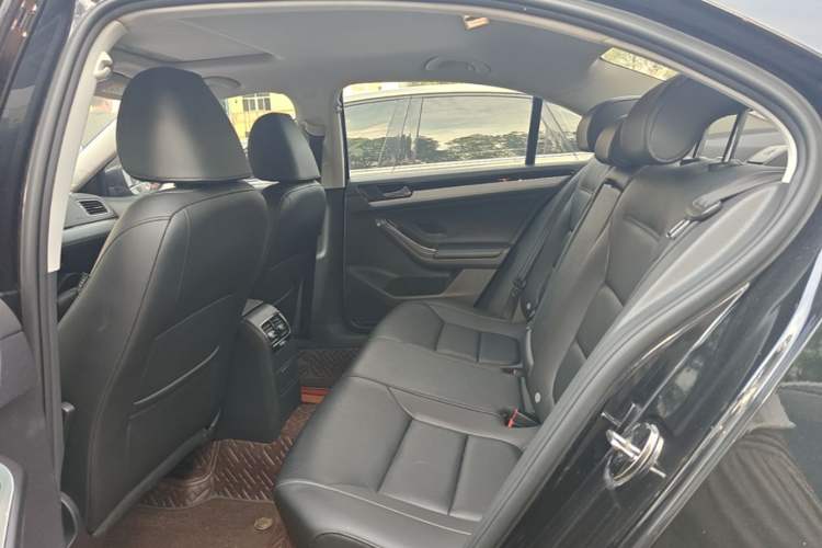 Used Volkswagen Sagitar 2018 1.6L Automatic Comfort Model Left Rear Seat