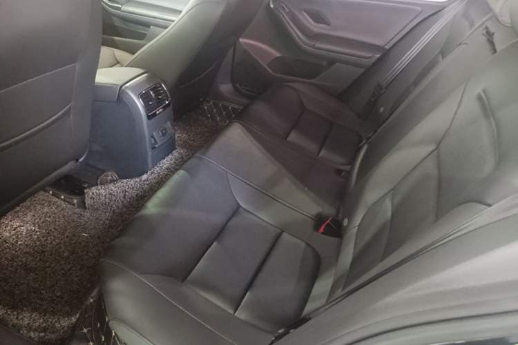 Used Volkswagen Sagitar 2018 280TSI DSG Ignite Edition Left Rear Seat