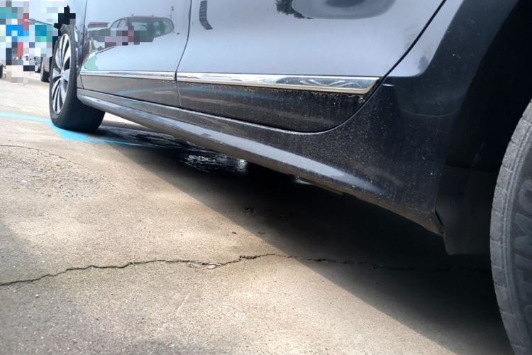 Used Volkswagen Sagitar 2018 280TSI DSG Comfort Model Left Side Sill