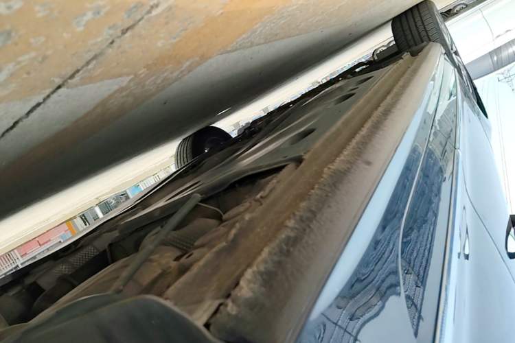 Used Volkswagen Sagitar 2018 280TSI DSG Comfort Model Left Side Sill
