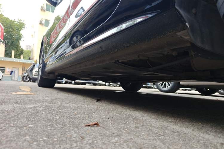 Used Volkswagen Sagitar 2018 1.6L Automatic Comfort Model Left Side Sill
