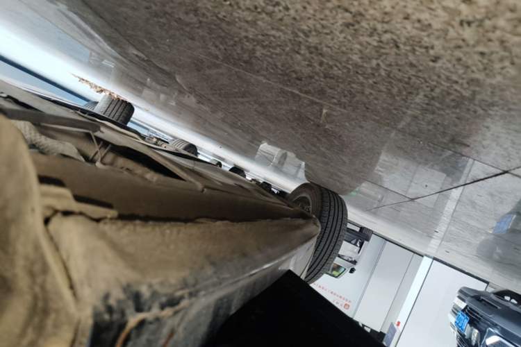Used Volkswagen Sagitar 2018 280TSI DSG Comfort Model Left Side Sill