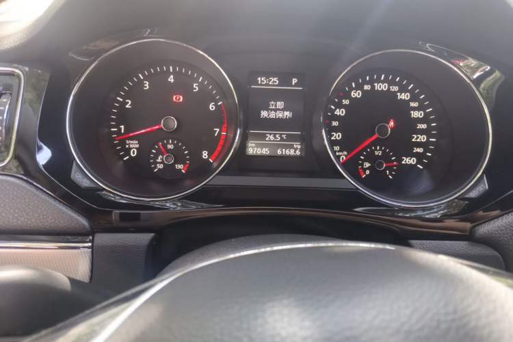 Used Volkswagen Sagitar 2018 280TSI DSG Ignite Edition Odometer Close Up