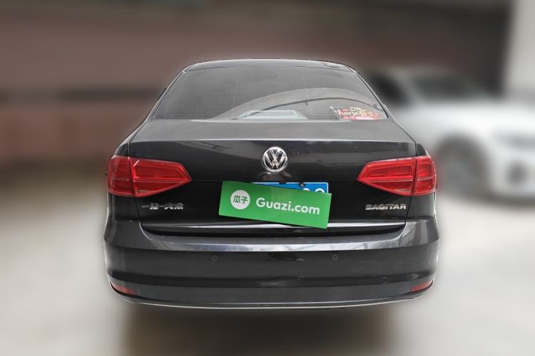 Used Volkswagen Sagitar 2018 1.6L Manual Comfort Model Rear