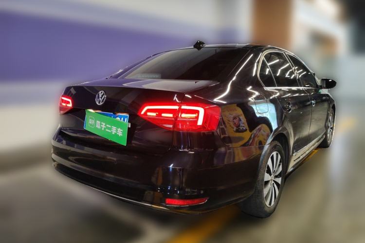 Used Volkswagen Sagitar 2018 1.6L Automatic Comfort Model Rear Right 45 Deg
