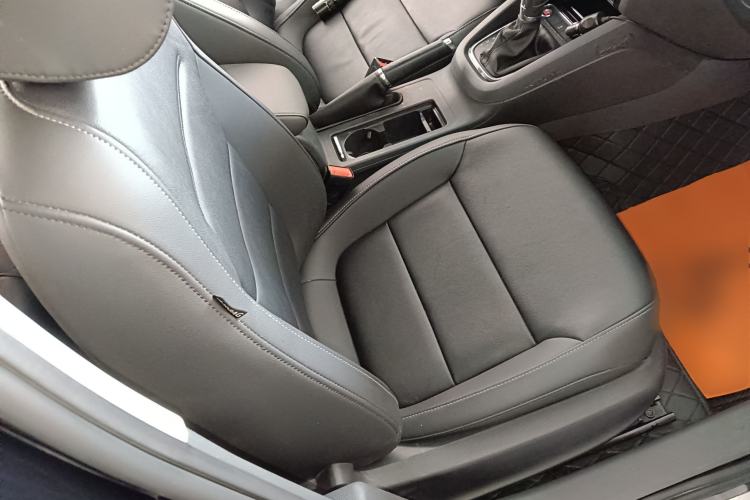 Used Volkswagen Sagitar 2018 280TSI DSG Comfort Model Right Front Seat